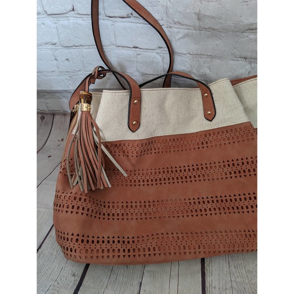 Gorgeous Gramercy & Grand Vegan bag NWT $100 - Picture 5 of 6